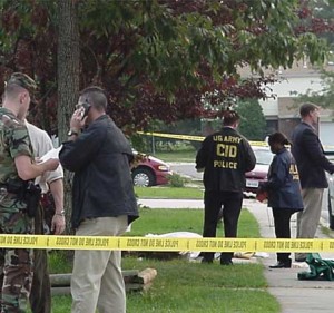 us_army_cid_agents_at_crime_scene